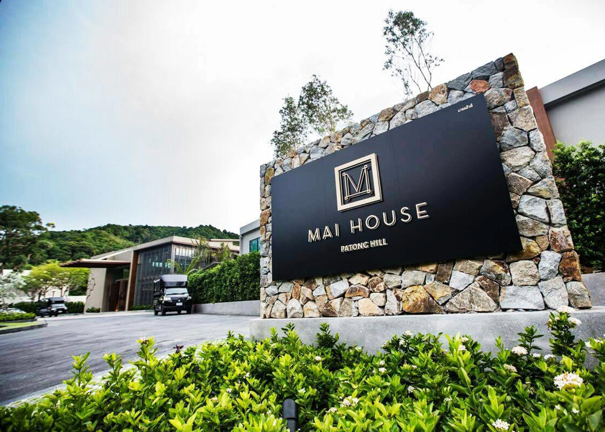 Fusion Suites Phuket Patong Kültér fotó Mai House