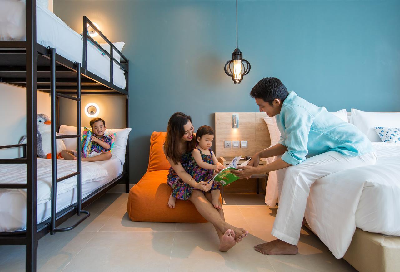 Fusion Suites Phuket Patong Kültér fotó Family room at the hotel