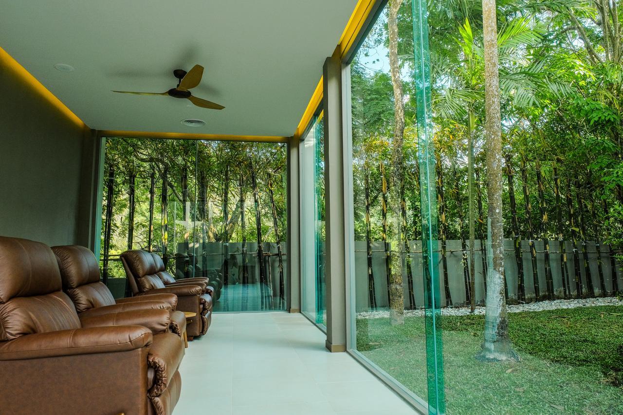 Fusion Suites Phuket Patong Kültér fotó Interior of the house